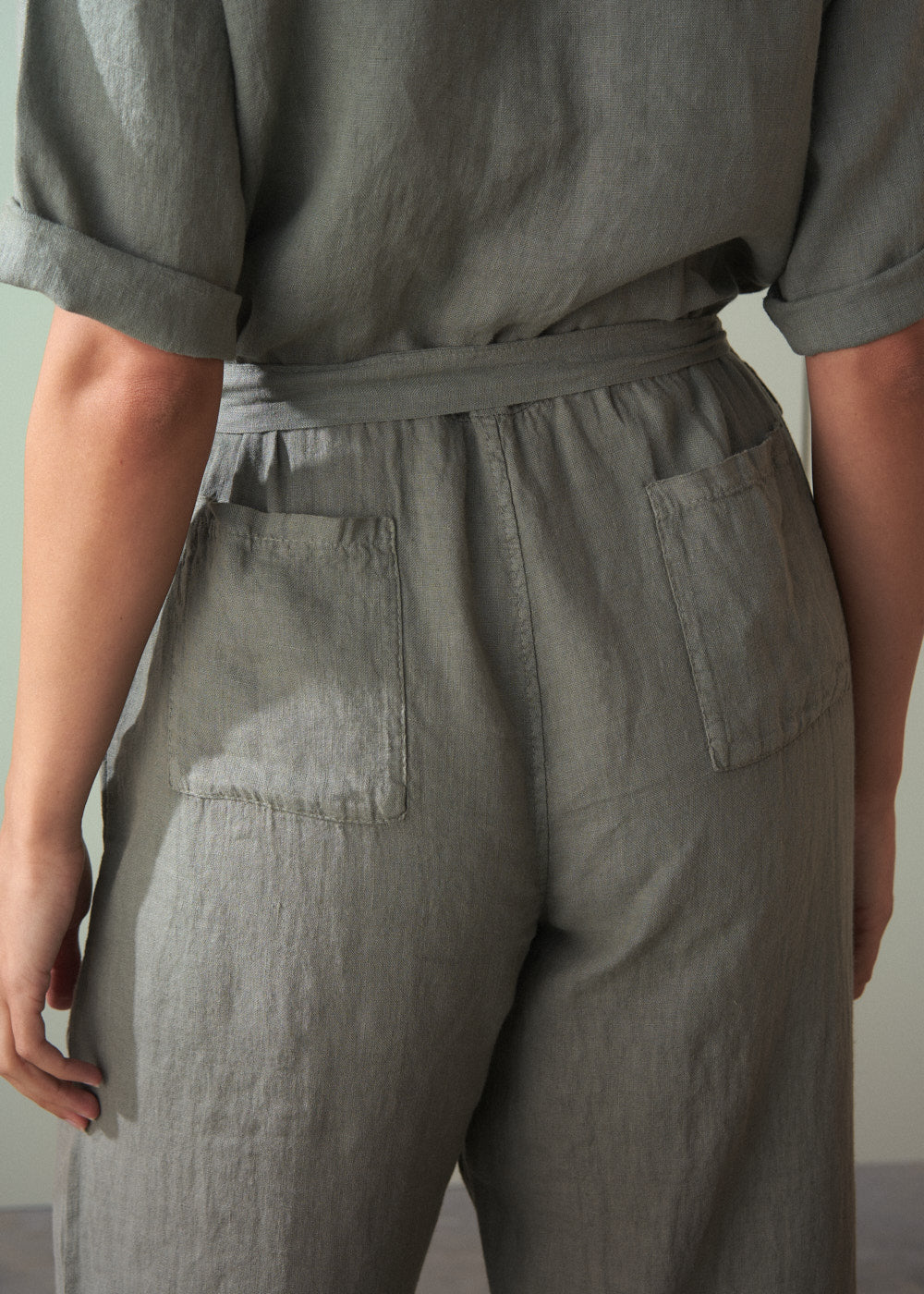 BRIA LIGHT WEIGHT LINEN JUMPSUIT