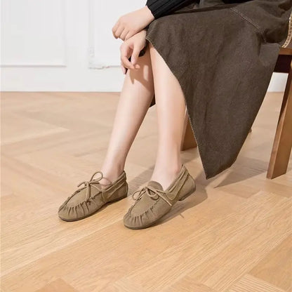 Londoria | Women's Classic Suede Lace-Up Loafers